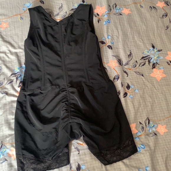 Ardyss shape wear - Picture 2 of 4